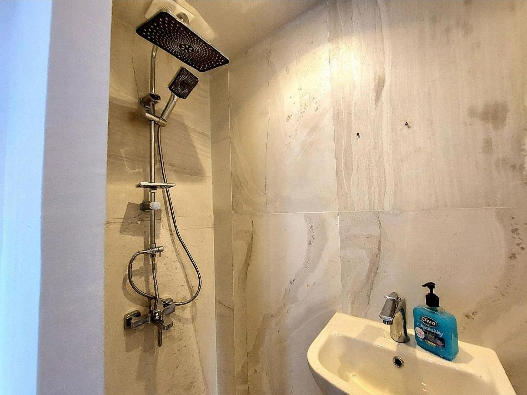 Arab Hostel, Welcoming All Solo And Groups Travellers But, Unmarried Couples Not Allowed Alexandrie Exteriér fotografie