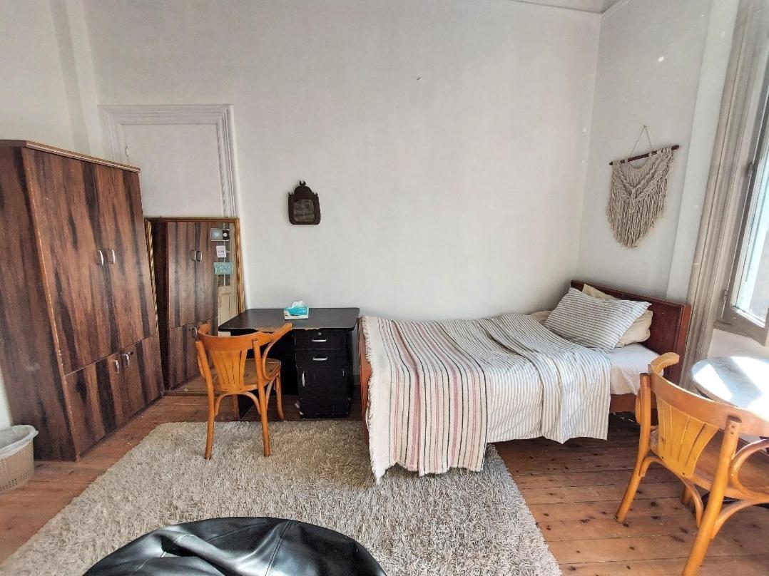 Arab Hostel, Welcoming All Solo And Groups Travellers But, Unmarried Couples Not Allowed Alexandrie Exteriér fotografie