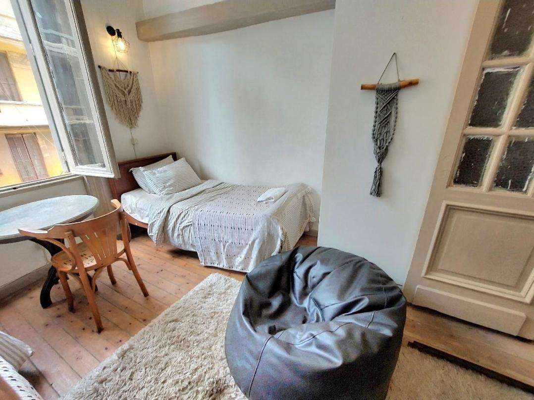 Arab Hostel, Welcoming All Solo And Groups Travellers But, Unmarried Couples Not Allowed Alexandrie Exteriér fotografie