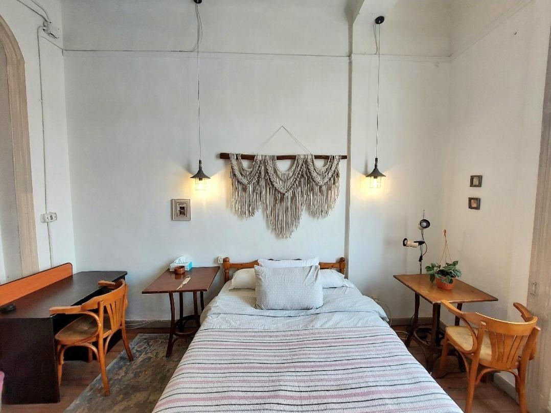 Arab Hostel, Welcoming All Solo And Groups Travellers But, Unmarried Couples Not Allowed Alexandrie Exteriér fotografie